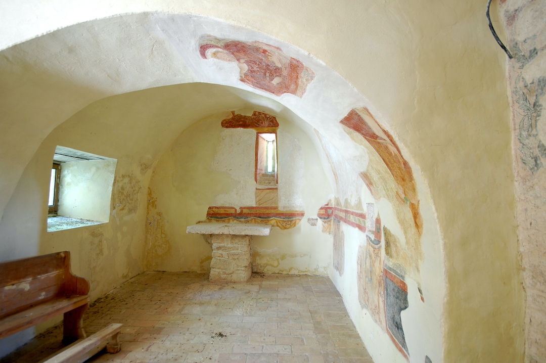 gallery-image
